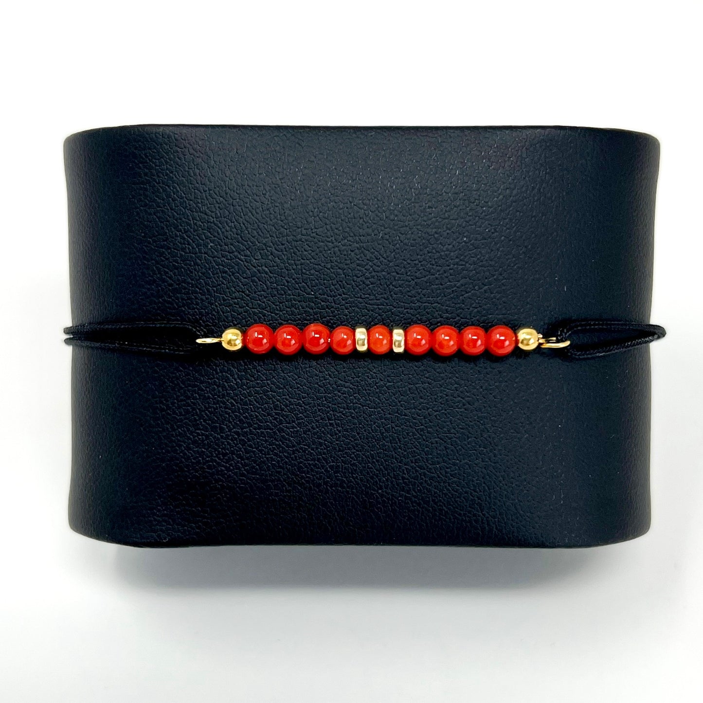 Bracelet en perles de Corail avec son cordon noir Djudy Femme