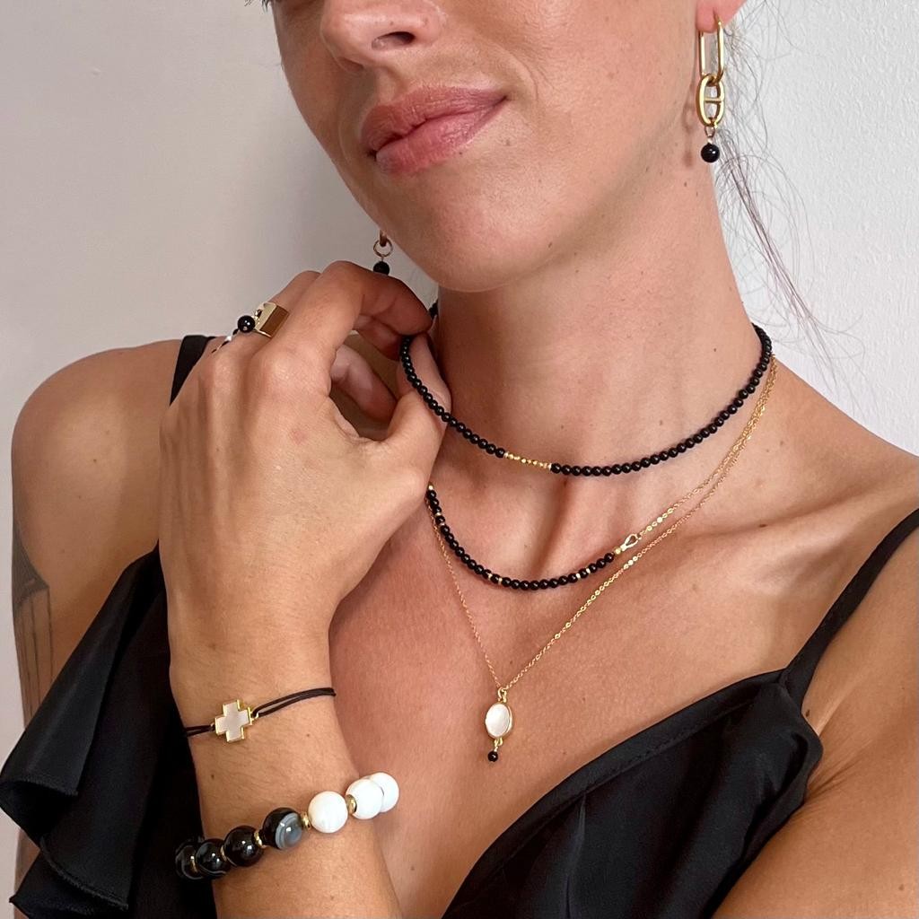 Tour de cou en perles d'Onyx Levana