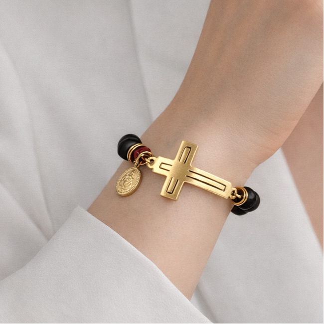 Mattea Bracelet – Black Agate & Gold Cross