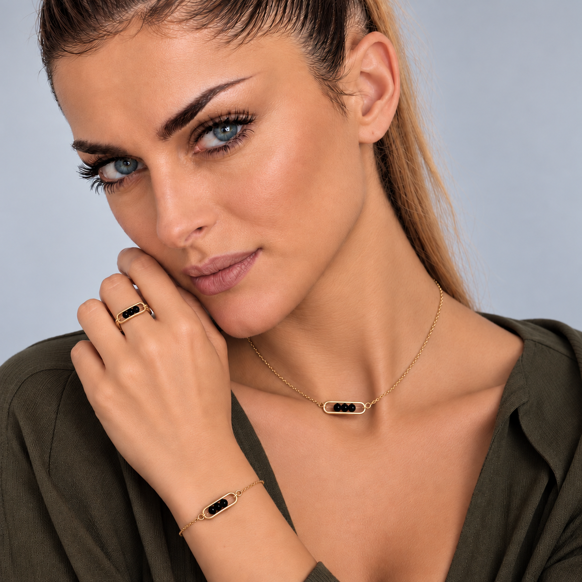 Shiny Necklace - Onyx
