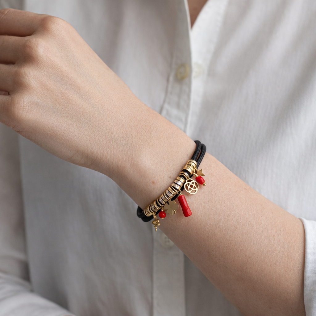 Masha Necklace – Mediterranean Red Coral Hand