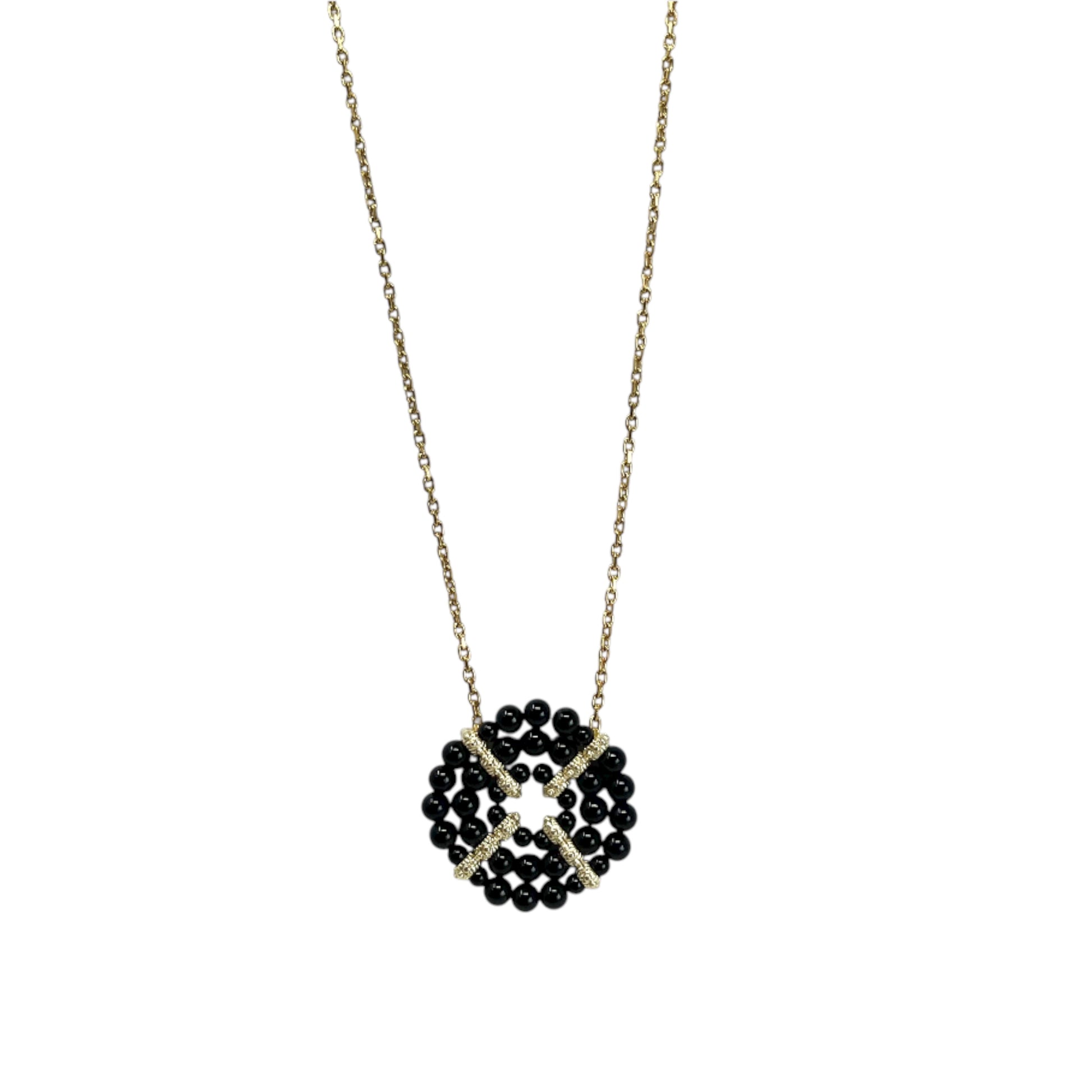 Collier femme Alba avec médaillon tissé à la main en perles d’Onyx noir et chaîne en acier inoxydable doré